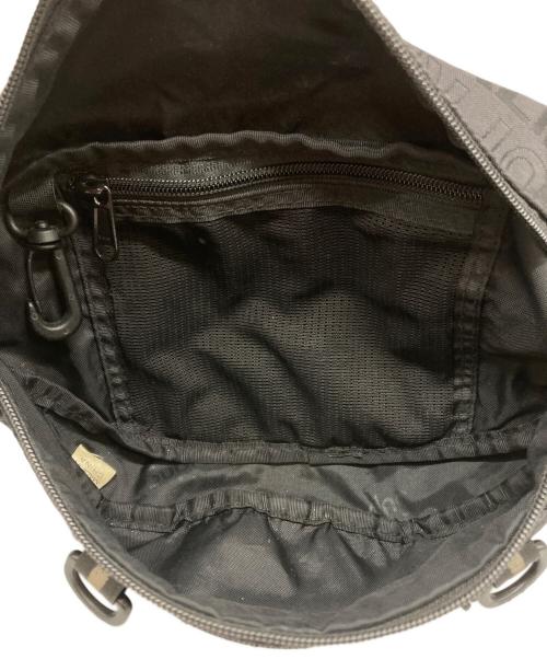 SUPREME（シュプリーム）Supreme (シュプリーム) ボディーバッグ ブラックの古着・服飾アイテム