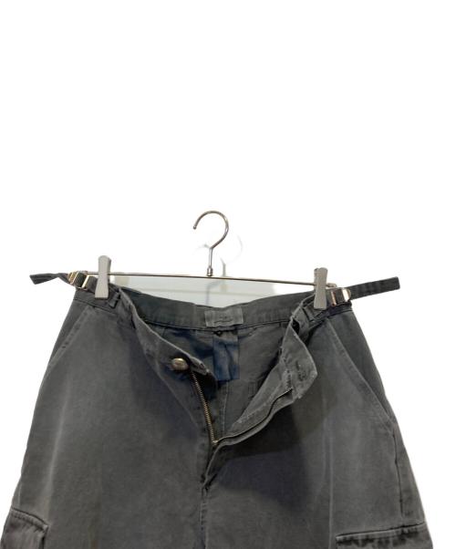 ADONIS ORBIT PROJECT（アドニスオービットプロジェクト）ADONIS ORBIT PROJECT (アドニスオービットプロジェクト) LAYERED CARGO BERMUDA PANTS グレー サイズ:表記不明の古着・服飾アイテム