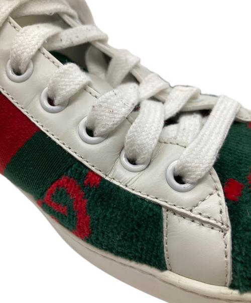 GUCCI（グッチ）GUCCI (グッチ) ローカットスニーカー ホワイト×グリーン サイズ:7の古着・服飾アイテム