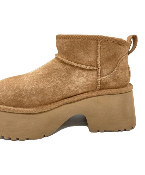 UGG（アグ）UGG (アグ) W CLASSIC ULTRA MINI NEW HEIGHTS ブラウン サイズ:24の古着・服飾アイテム