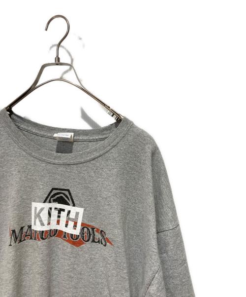 KITH（キス）KITH (キス) プリントTシャツ グレー サイズ:2XLの古着・服飾アイテム