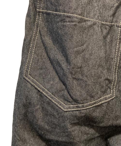 THE RERACS（ザ リラクス）THE RERACS (ザ リラクス) THE BELTED WIDE DENIM グレー サイズ:46の古着・服飾アイテム