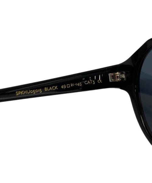 maison kitsune（メゾンキツネ）MAISON KITSUNE (メゾンキツネ) khromis サングラス ブラック サイズ:49□21-145の古着・服飾アイテム