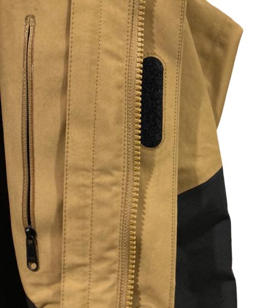 THE NORTH FACE（ザ ノース フェイス）THE NORTH FACE (ザ ノース フェイス) マウンテンパーカー ベージュ×ブラック サイズ:Ｓの古着・服飾アイテム