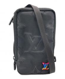 LOUIS VUITTON（ルイ ヴィトン）の古着「3Dモノグラム ダブルフォンポーチ」｜ブルー