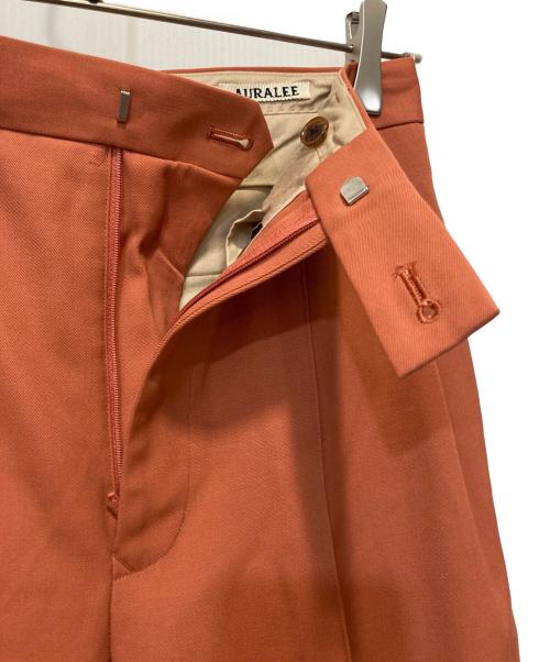 AURALEE（オーラリー）AURALEE (オーラリー) LIGHT WOOL MAX GABARDINE SLACKS オレンジ サイズ:1の古着・服飾アイテム