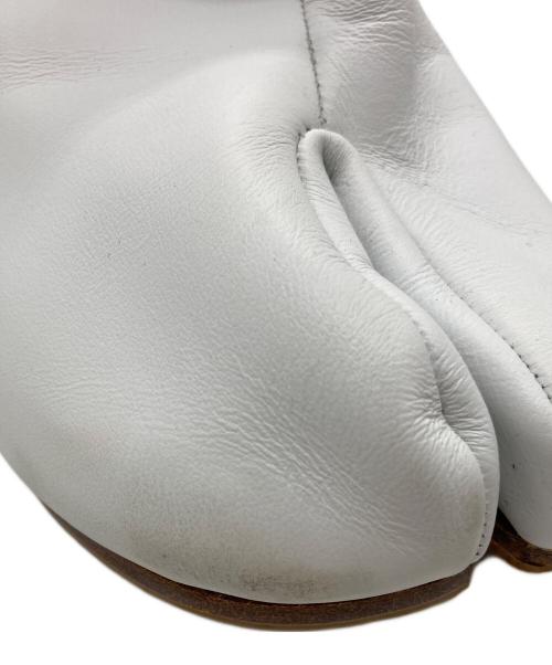 Maison Margiela（メゾンマルジェラ）Maison Margiela (メゾンマルジェラ) 足袋ブーツ/S58WU0260 ホワイト サイズ:40の古着・服飾アイテム