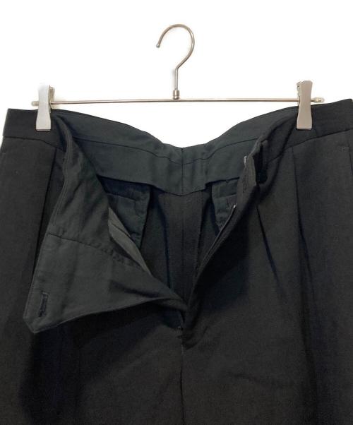ISSEY MIYAKE（イッセイミヤケ）ISSEY MIYAKE (イッセイミヤケ) スラックス ブラック サイズ:5の古着・服飾アイテム