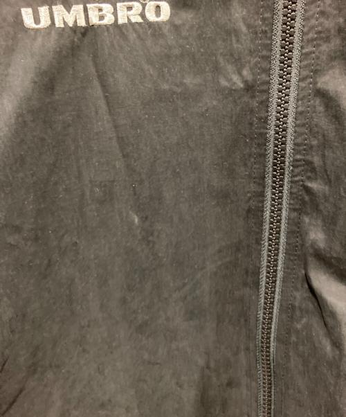 UMBRO（アンブロ）UMBRO (アンブロ) FLAGSTUFF FS GRADATION TRACK JACKET ブラック サイズ:Lの古着・服飾アイテム