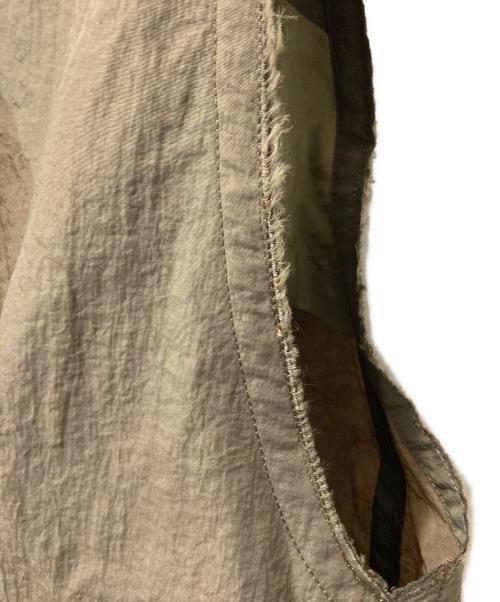 JULIUS（ユリウス）JULIUS (ユリウス) ナイロンベスト オリーブ サイズ:３の古着・服飾アイテム