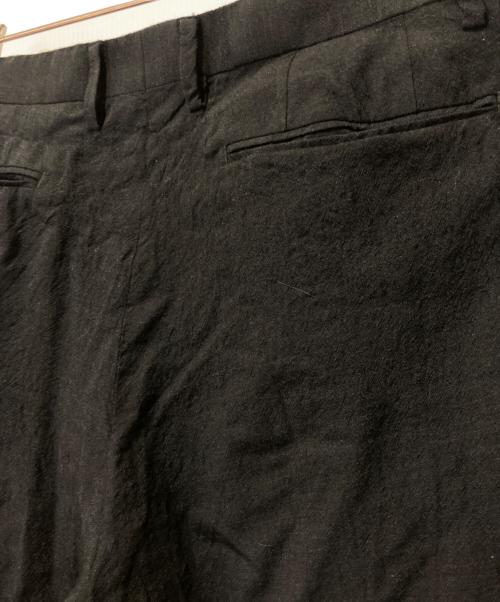COMOLI（コモリ）COMOLI (コモリ) ウール 2タックパンツ ブラック サイズ:2の古着・服飾アイテム