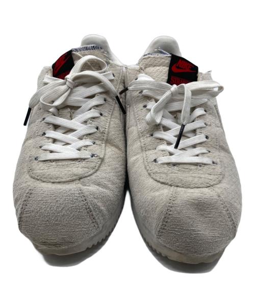 NIKE（ナイキ）NIKE (ナイキ) STRANGER THINGS (ストレンジャーシングス) コラボスニーカー アイボリー×インディゴ サイズ:26.5の古着・服飾アイテム