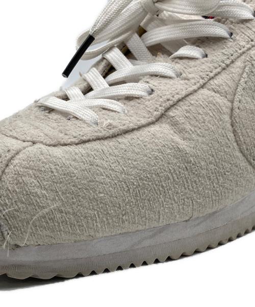 NIKE（ナイキ）NIKE (ナイキ) STRANGER THINGS (ストレンジャーシングス) コラボスニーカー アイボリー×インディゴ サイズ:26.5の古着・服飾アイテム