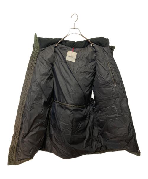 MONCLER（モンクレール）MONCLER (モンクレール) ダウンコート オリーブの古着・服飾アイテム