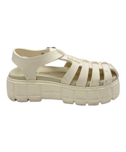 MIU MIU（ミュウミュウ）MIU MIU (ミュウミュウ) ラバーサンダル ベージュ サイズ:35の古着・服飾アイテム