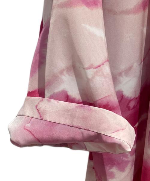 KAZUYUKI KUMAGAI ATTACHMENT（カズユキクマガイ アタッチメント）KAZUYUKI KUMAGAI ATTACHMENT (カズユキクマガイ アタッチメント) 半袖シャツ ピンク サイズ:2の古着・服飾アイテム