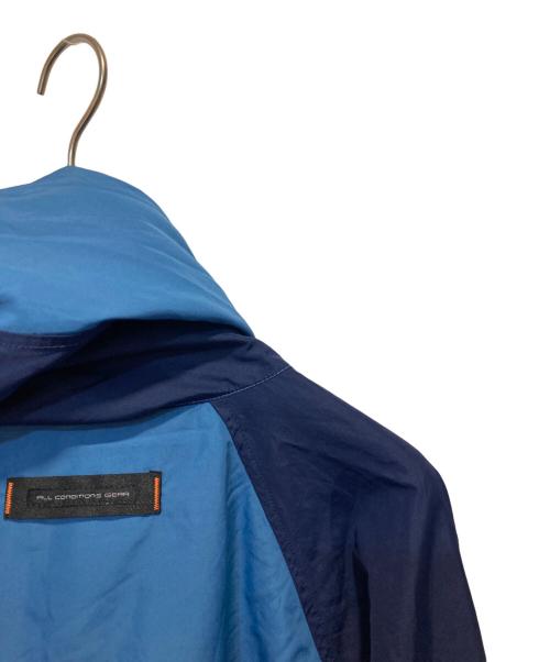 NIKE ACG（ナイキエーシージー）NIKE ACG (ナイキエーシージー) アノラックパーカー ブルー×ネイビー サイズ:Sの古着・服飾アイテム