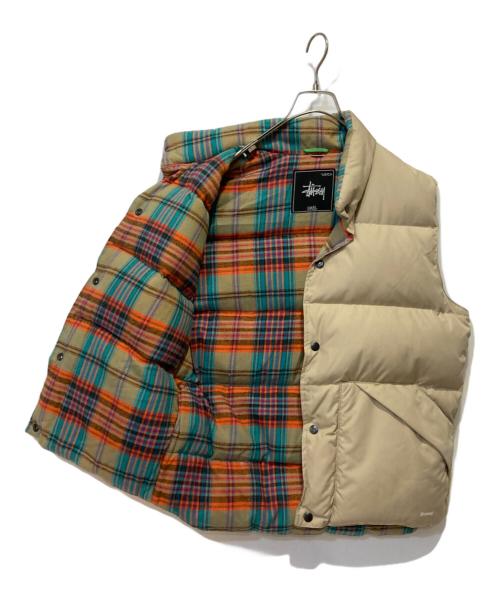 stussy（ステューシー）stussy (ステューシー) ダウンベスト ベージュ サイズ:Sの古着・服飾アイテム