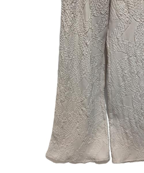 KOZABURO（コウザブロウ）KOZABURO (コウザブロウ) KOZY PANTS EMBOSSING TWILL ベージュ サイズ:1の古着・服飾アイテム