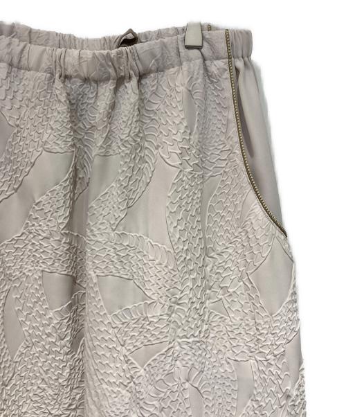 KOZABURO（コウザブロウ）KOZABURO (コウザブロウ) KOZY PANTS EMBOSSING TWILL ベージュ サイズ:1の古着・服飾アイテム