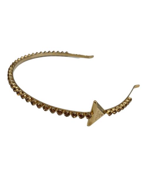 PRADA（プラダ）PRADA (プラダ) トライアングルロゴ ヘッドバンド カチューシャ ゴールドの古着・服飾アイテム