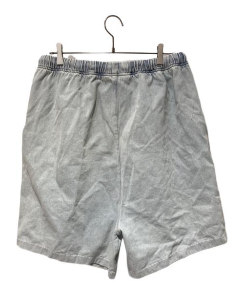 FOG ESSENTIALS（フィアオブゴッド エッセンシャル）FOG ESSENTIALS (フィアオブゴッド エッセンシャル) ハーフパンツ/RELAXED SHORTS LIGHT WASH インディゴ サイズ:Ｌの古着・服飾アイテム