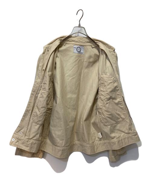 CARNE BOLLENTE（カルネボレンテ）Carne Bollente (カルネボレンテ) ワッペンワークジャケット ベージュ サイズ:Sの古着・服飾アイテム