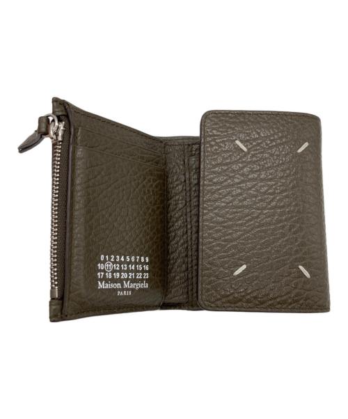 Maison Margiela（メゾンマルジェラ）Maison Margiela (メゾンマルジェラ) 4ステッチ 三つ折り ウォレット オリーブの古着・服飾アイテム
