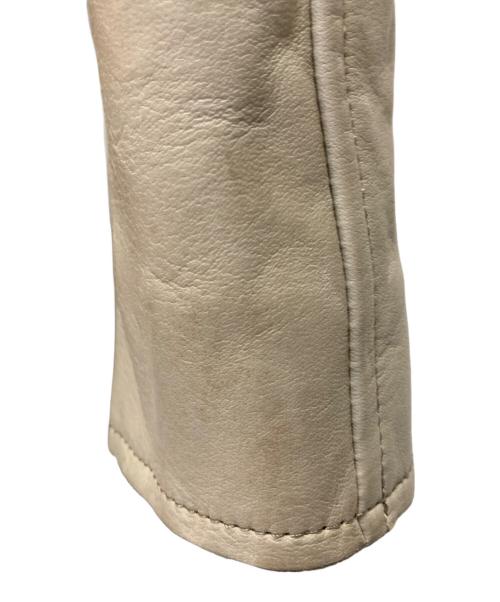 BRU NA BOINNE（ブルーナボイン）BRU NA BOINNE (ブルーナボイン) レザージャケット アイボリー サイズ:00の古着・服飾アイテム