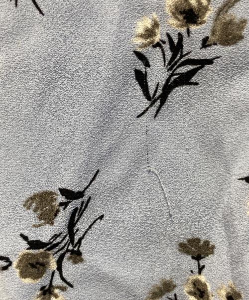 PRADA（プラダ）PRADA (プラダ) フラワープリントスカート ブルー サイズ:42の古着・服飾アイテム