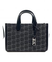 MICHAEL KORS（マイケルコース）の古着「ジジ スモール メタリック エンパイア モノグラム メッセンジャーバッグ」｜ブラック