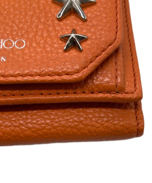 JIMMY CHOO（ジミーチュウ）JIMMY CHOO (ジミーチュウ) 3つ折り財布 オレンジの古着・服飾アイテム