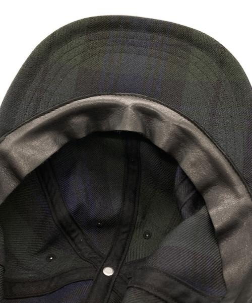 COMOLI（コモリ）COMOLI (コモリ) ブラックウオッチキャップ グリーンの古着・服飾アイテム