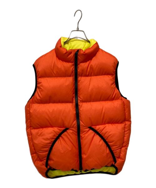 FEATHERED FRIENDS（フェザードフレンズ）FEATHERED FRIENDS (フェザードフレンズ) ダウンベスト オレンジ サイズ:Ｓの古着・服飾アイテム