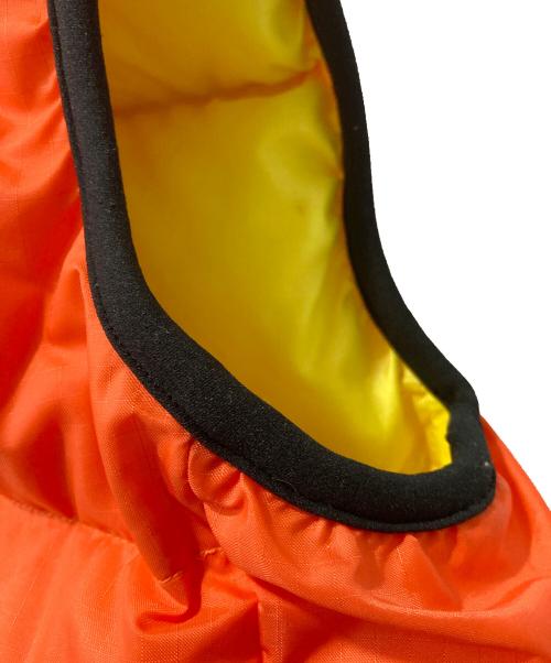 FEATHERED FRIENDS（フェザードフレンズ）FEATHERED FRIENDS (フェザードフレンズ) ダウンベスト オレンジ サイズ:Ｓの古着・服飾アイテム