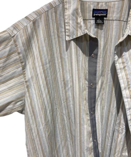 Patagonia（パタゴニア）Patagonia (パタゴニア) コンフォートストレッチシャツ マルチカラー サイズ:Ｌの古着・服飾アイテム
