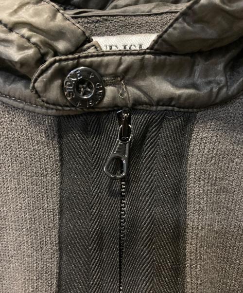 STONE ISLAND（ストーンアイランド）STONE ISLAND (ストーンアイランド) ドッキングハーフジップニット グレー サイズ:Sの古着・服飾アイテム