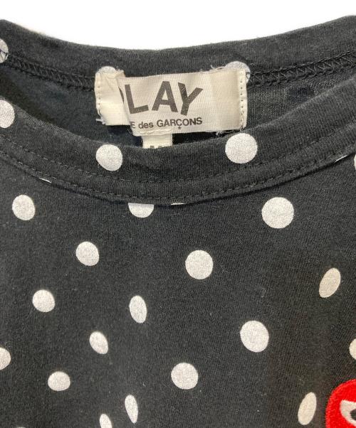PLAY COMME des GARCONS（プレイコムデギャルソン）PLAY COMME des GARCONS (プレイコムデギャルソン) ワンポイント・レッド・ハート ドット柄ロングTシャツ ブラック サイズ:Mの古着・服飾アイテム
