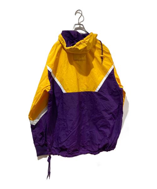 MITCHELL & NESS（ミッチェルアンドネス）MITCHELL & NESS (ミッチェルアンドネス) NBA (エヌビーエー) アノラックパーカー イエロー×パープル サイズ:XLの古着・服飾アイテム