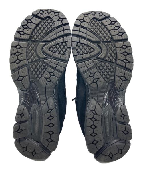 NEW BALANCE（ニューバランス）NEW BALANCE (ニューバランス) U2002RBL Triple Black ローカットスニーカー ブラック サイズ:27.5の古着・服飾アイテム