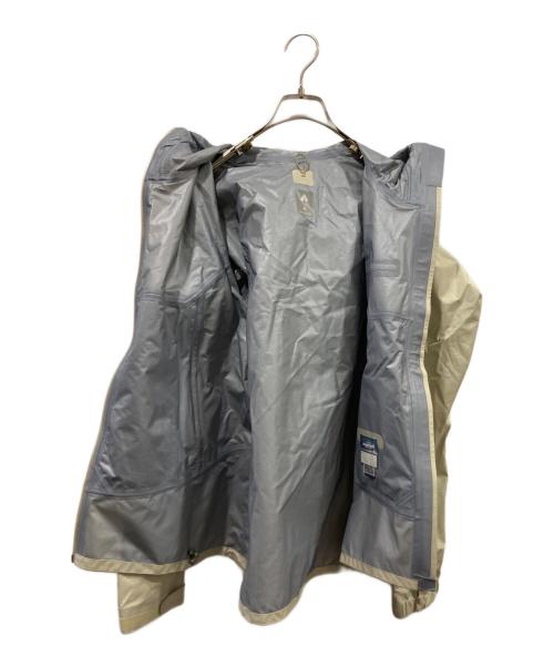 mont-bell（モンベル）mont-bell (モンベル) レイントラッカージャケット アイボリー サイズ:Mの古着・服飾アイテム