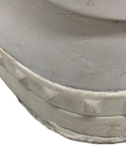 VALENTINO（ヴァレンティノ）VALENTINO (ヴァレンティノ) スニーカー ホワイト サイズ:42の古着・服飾アイテム