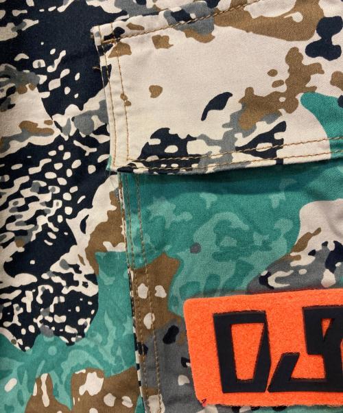 DIESEL（ディーゼル）DIESEL (ディーゼル) カモフラカーゴパンツ グリーン サイズ:32の古着・服飾アイテム