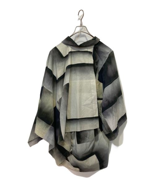 ISSEY MIYAKE（イッセイミヤケ）ISSEY MIYAKE (イッセイミヤケ) プルオーバーシャツ グレー サイズ:不明の古着・服飾アイテム
