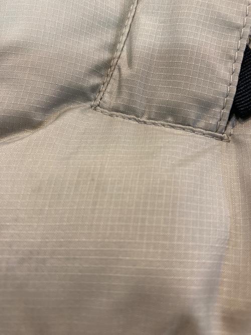 THE NORTH FACE（ザ ノース フェイス）THE NORTH FACE (ザ ノース フェイス) Nuptse Vest キャバングレー×クレイグレー サイズ:Sの古着・服飾アイテム