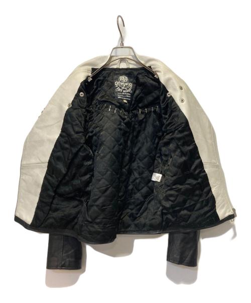 SEX POT ReVeNGe（セックスポットリベンジ）SEX POT ReVeNGe (セックスポットリベンジ) バイカラースタッズダブルライダースジャケット ホワイト×ブラック サイズ:34の古着・服飾アイテム