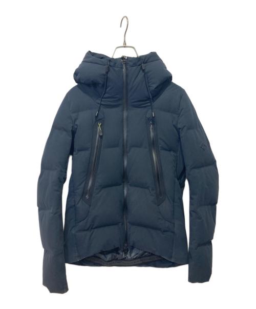 DESCENTE ALLTERRAIN（デザイント オルテライン）Descente ALLTERRAIN (デザイント オルテライン) MIZUSAWA DOWN JACKET ネイビー サイズ:Sの古着・服飾アイテム