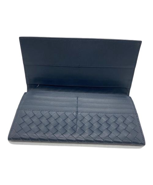 BOTTEGA VENETA（ボッテガベネタ）BOTTEGA VENETA (ボッテガベネタ) イントレチャート 二つ折り長財布 ネイビーの古着・服飾アイテム