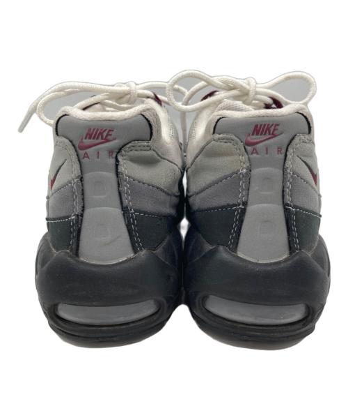 NIKE（ナイキ）NIKE (ナイキ) エア マックス 95 ブラック/ダークビートルート-パール グレー グレー サイズ:25.5の古着・服飾アイテム