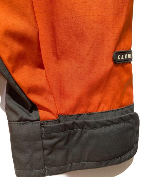 NIKE ACG（ナイキエーシージー）NIKE ACG (ナイキエーシージー) マウンテンパーカー オレンジ×グレー サイズ:XLの古着・服飾アイテム